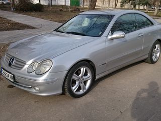 Mercedes CLK Class foto 1