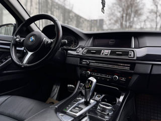 BMW 5 Series foto 5