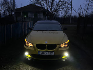 BMW 5 Series foto 7