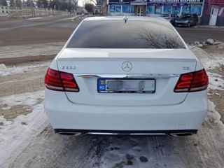 Mercedes E-Class foto 4