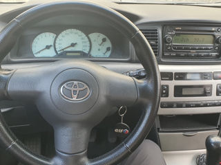 Toyota Corolla foto 8