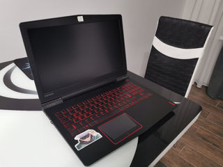 Laptop Gaming Lenovo Legion Y520 foto 1