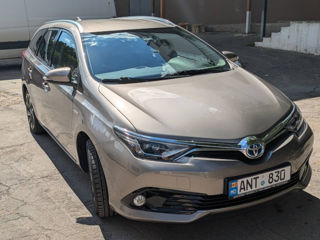 Toyota Auris foto 8