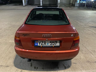 Audi A4 foto 4