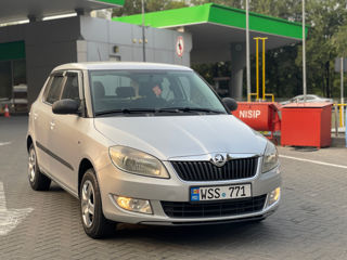 Skoda Fabia foto 2