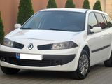 Renault Megane foto 1