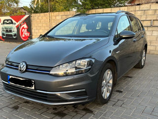 Volkswagen Golf foto 1