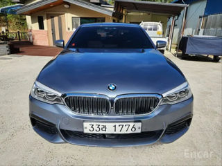 BMW 5 Series foto 2