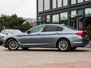 BMW 5 Series foto 5