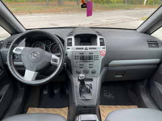 Opel Zafira foto 6