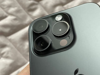 iPhone 15 pro 128gb foto 2