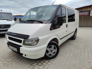 Ford Tranzit 6 locuri фото 2