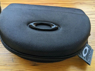 Ochelari tactici Oakley foto 2