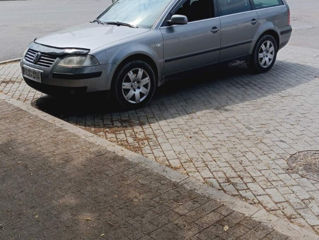 Volkswagen Passat foto 3