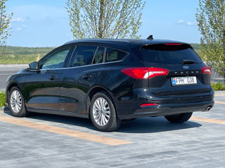 Ford Focus foto 4