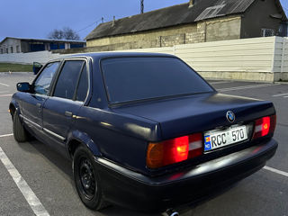 BMW 3 Series foto 4