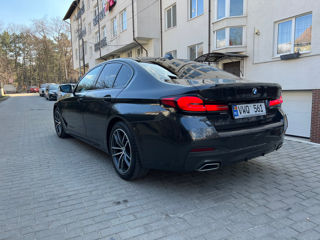 BMW 5 Series foto 6