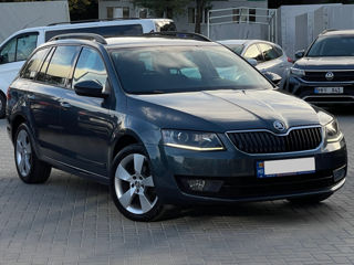 Skoda Octavia foto 4