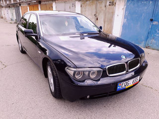 BMW 7 Series foto 2