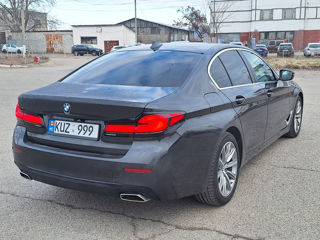 BMW 5 Series foto 5