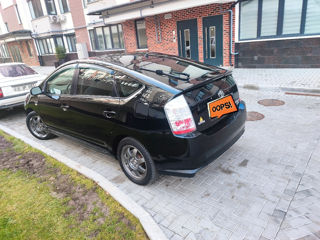 Toyota Prius foto 2