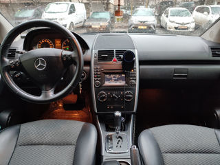 Mercedes A-Class foto 9