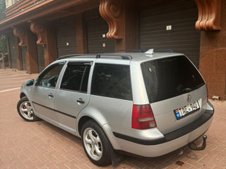 Volkswagen Golf foto 2