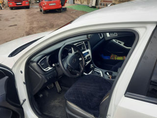 KIA Optima foto 3