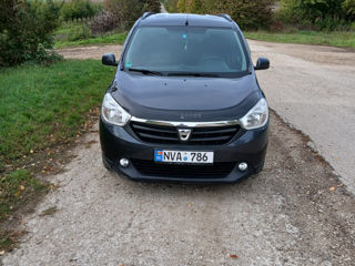 Dacia Lodgy foto 2