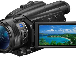 Видеокамера Sony FDR-AX700 чёрный foto 8