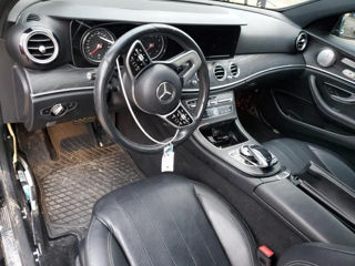 Mercedes E-Class foto 8