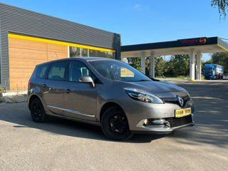 Renault Grand Scenic foto 1