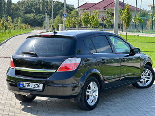 Opel Astra foto 4