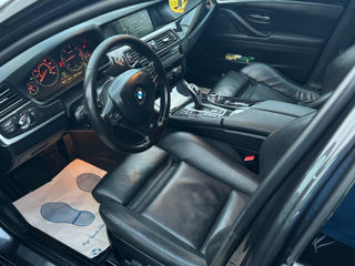 BMW 5 Series foto 6