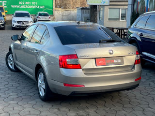 Skoda Octavia foto 5