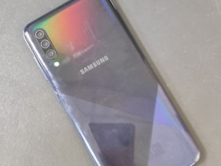 Телефон Samsung galaxy A30s foto 2