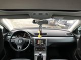 Volkswagen Passat foto 7