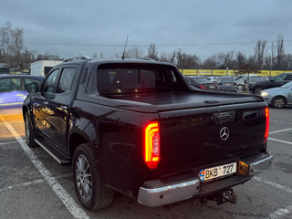 Mercedes X-Class foto 2