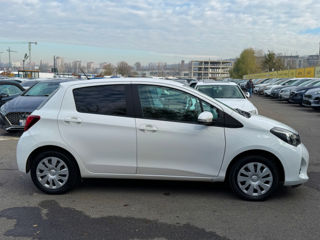 Toyota Yaris foto 4