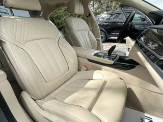 BMW 7 Series foto 15