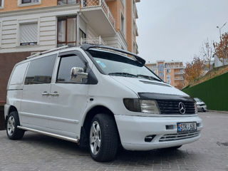 Mercedes Vito foto 2