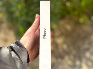 iPhone 16 pro max 512 Gb Black Titanium nou sigilat foto 3