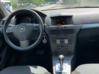 Opel Astra foto 9