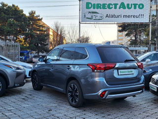 Mitsubishi Outlander foto 6