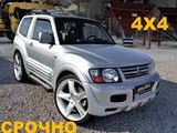 Mitsubishi Pajero foto 1