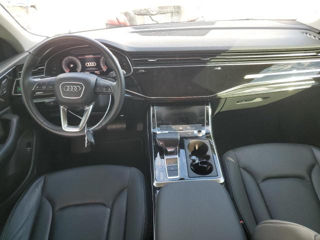 Audi Q8 foto 8