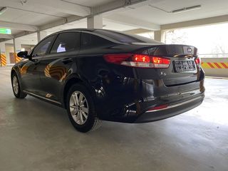 KIA Optima foto 7