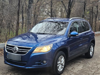 Volkswagen Tiguan foto 2