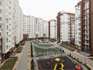 Apartament cu 2 camere, 60 m², Buiucani, Chișinău foto 15