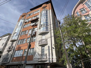 Apartament cu 2 camere, 60 m², Centru, Chișinău foto 8